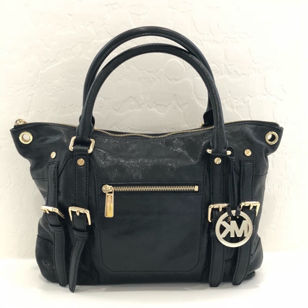 Michael Kors purse in black leather